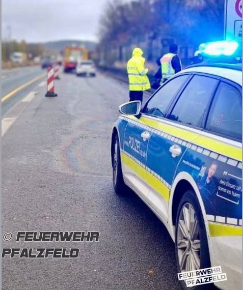 Hilfeleistung - Ölspur Hilfeleistung - Ölspur